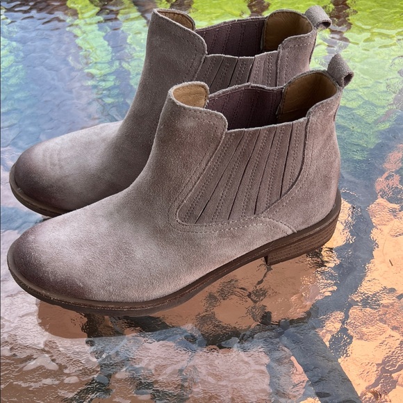 Sofft Women's Suede Ankle Boots - pink/grey - Picture 1 of 7